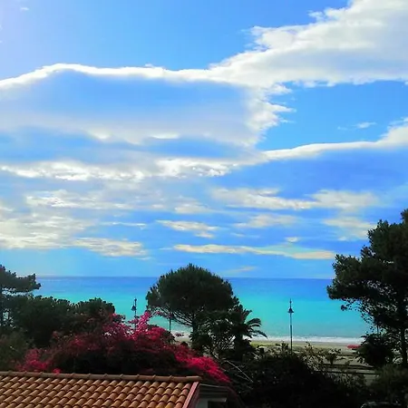 Riva Del Mare Benestare