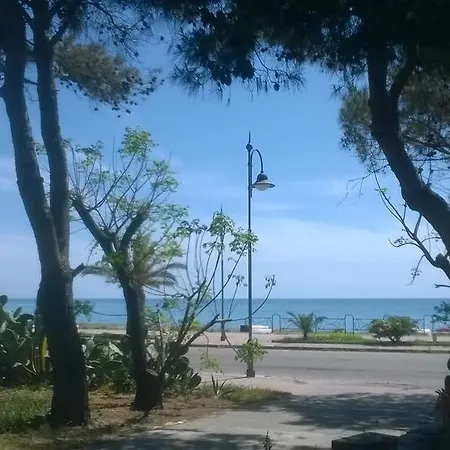 Riva Del Mare