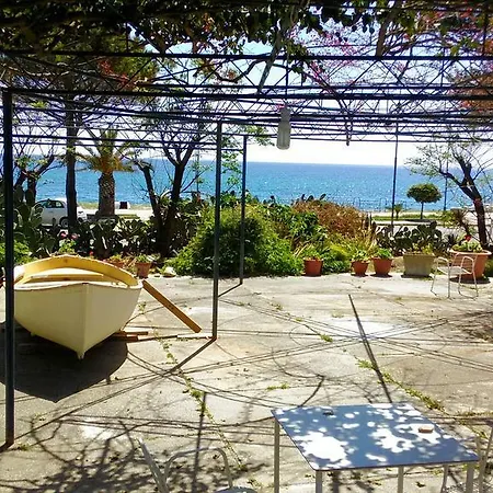 Casa vacanze Riva Del Mare *