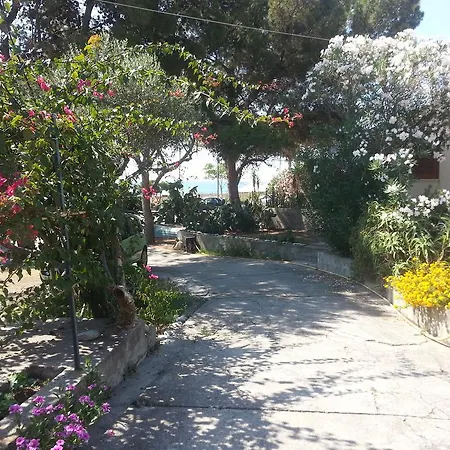 Riva Del Mare