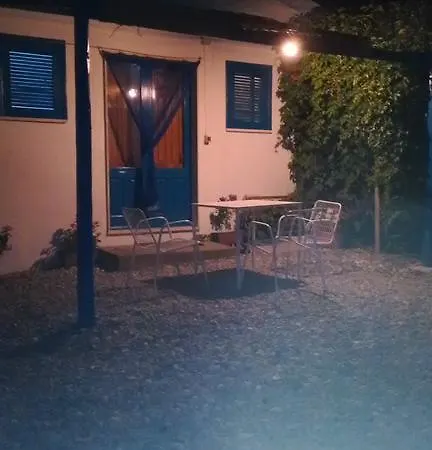 Casa vacanze Riva Del Mare *